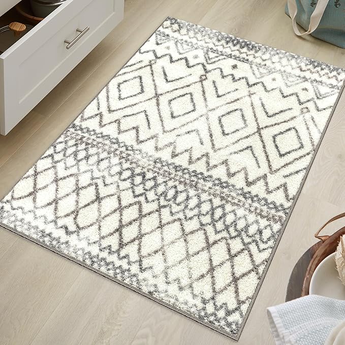 Rugs Abstract Diamond Modern Distressed Kitchen Rugs Non Skid Accent Area Floor Mat [Made in USA], 2'6 x 3'10, Neutral
